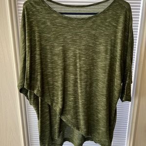 Lightweight Green/White Top